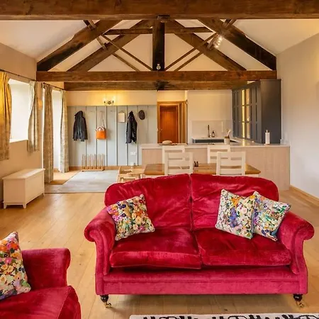 Wood Semesterbostad York